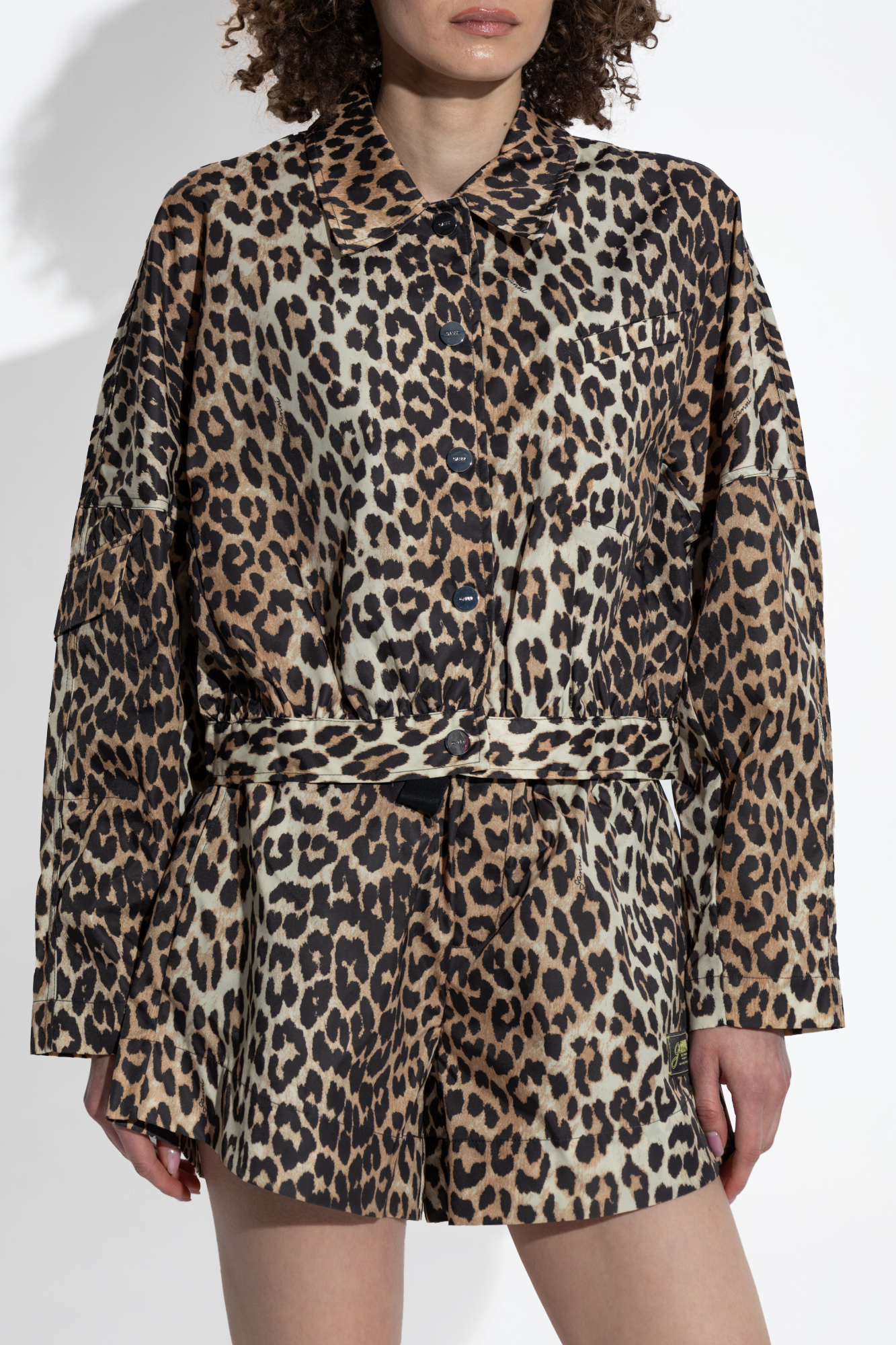 ジャケット GANNI LEOPARD PRINT NYLON JACKET Ganni Jacket with animal print | Women's Clothing | Vitkac